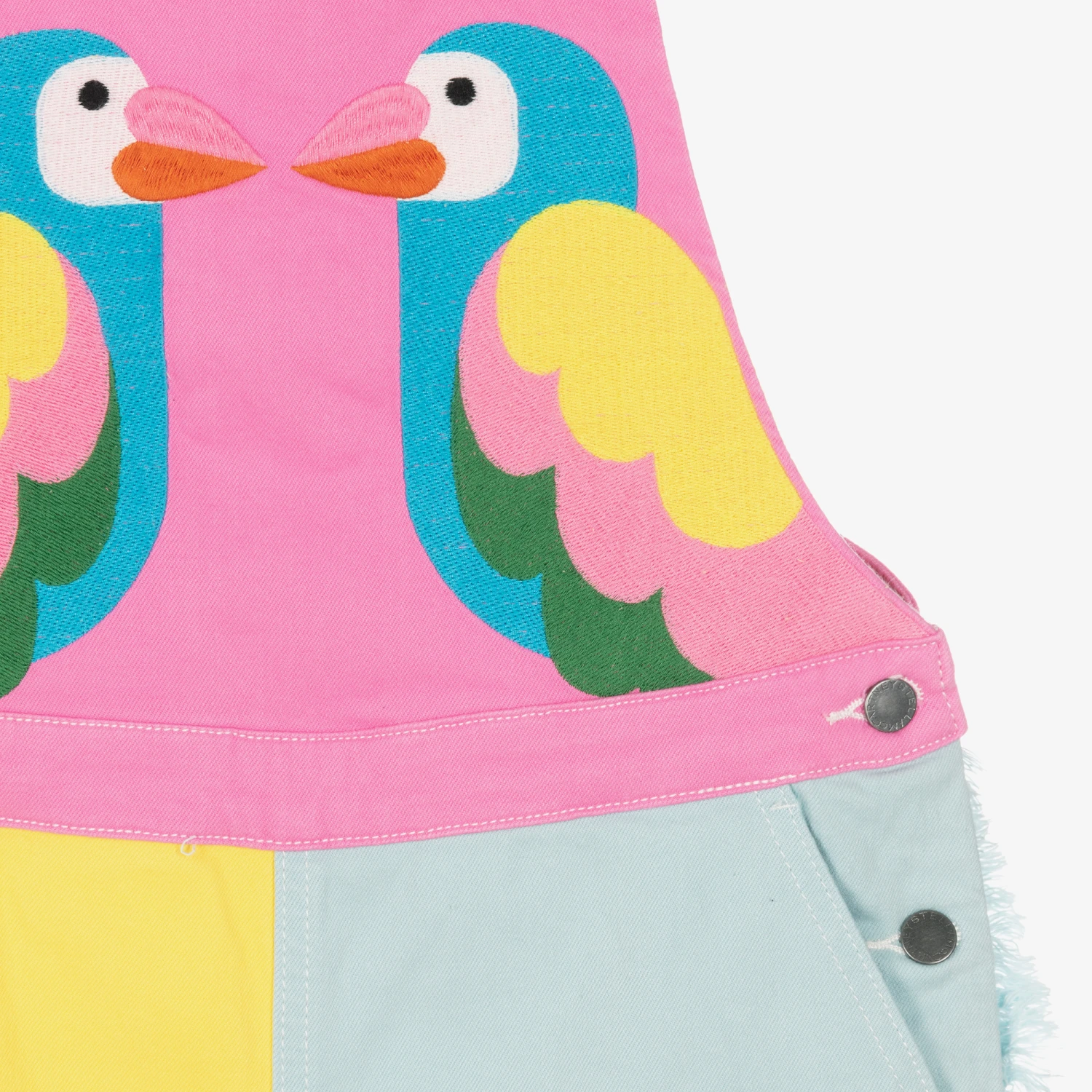 Stella McCartney Kids Teen Girls Parrot Dungaree Shorts 3 Stella McCartney Kids Teen Girls Parrot Dungaree Shorts - Image 3