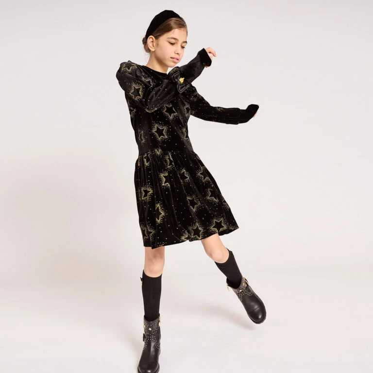 Front Page -Molo Store angel s face teen black star velour dress 456781 46729221c96986390b6a5c4779b76e833996aa58 outfit 768x768 1